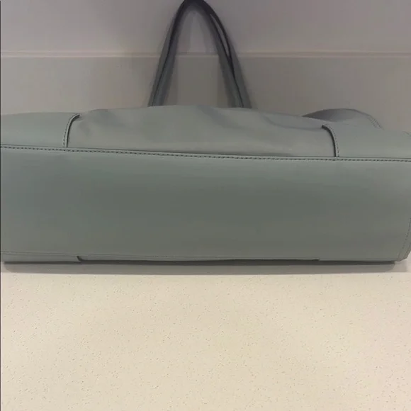 Tory Burch Seafoam Green Tote Bag with Iconic Logo - Picture 4 of 4